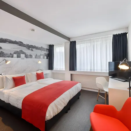 Swiss 4*
