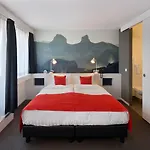 Swiss 4*